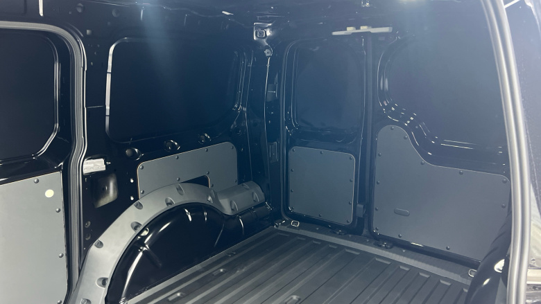 Ford Transit Connect 230 L2 Diesel 2.0 EcoBlue 102ps Limited Van